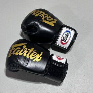 Fairtex Universal BGV1 Boxing Gloves “Tight-Fit” Design - Black/Gold - 14 oz.